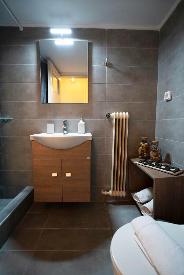 Cozy Apt Next To Metro And Close To Acropolis! Atena Exterior foto